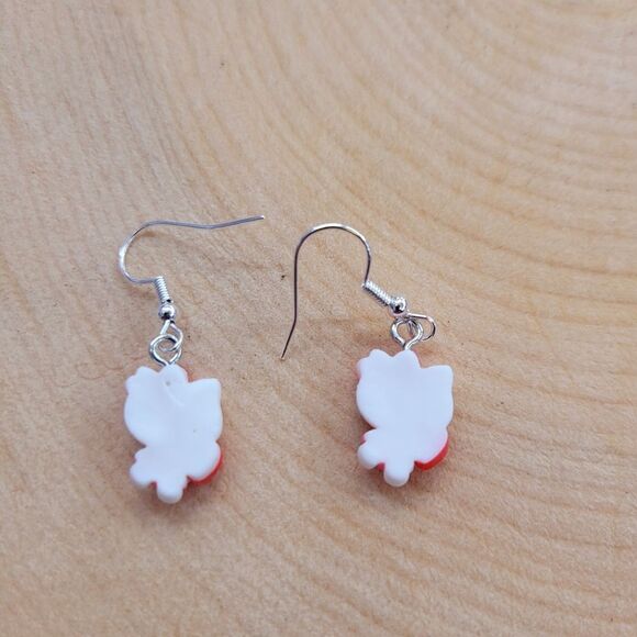 2/$20 Brand New Handmade Hello Kitty Pink Earrings - Picture 3 of 4
